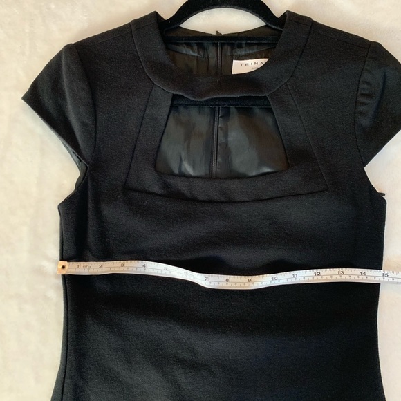 Trina Turk Sm Black Dress with Cutout and Feathers - Picture 4 of 8